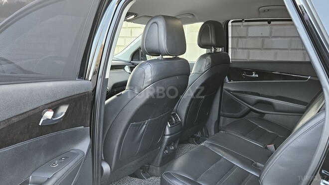 Kia Sorento-15