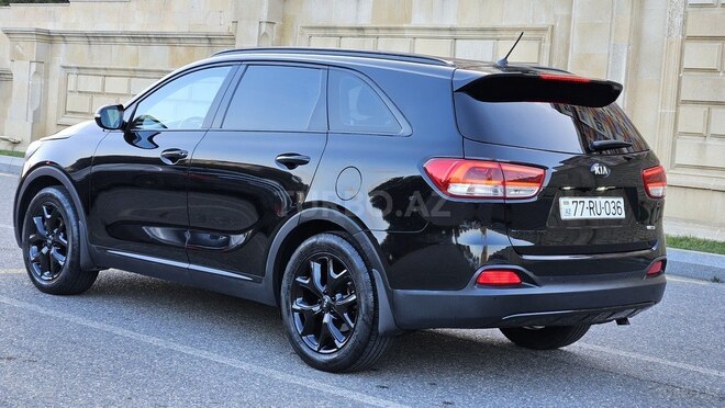 Kia Sorento-9