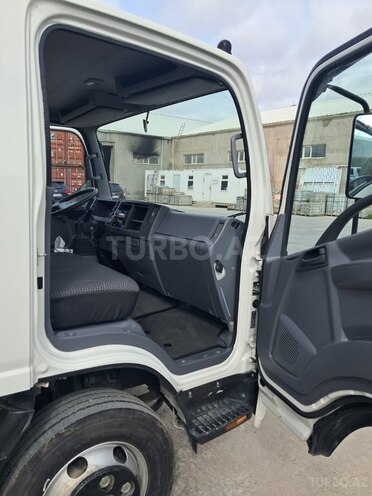 Isuzu NPR 75 K 2023, 18,000 km - 5.2 l - Bakı