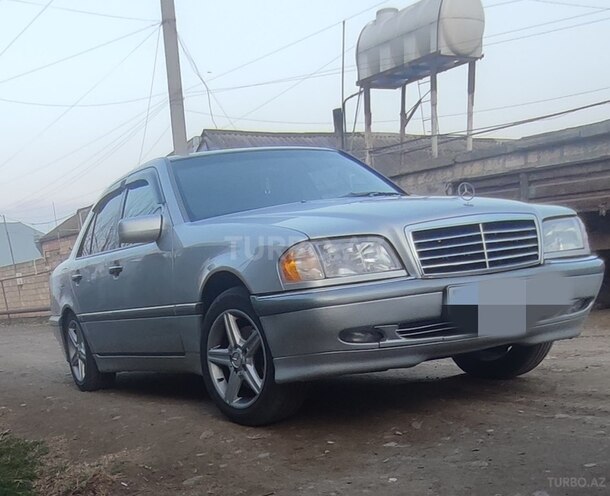 Mercedes C 230 1999, 214,000 km - 2.3 l - Gəncə