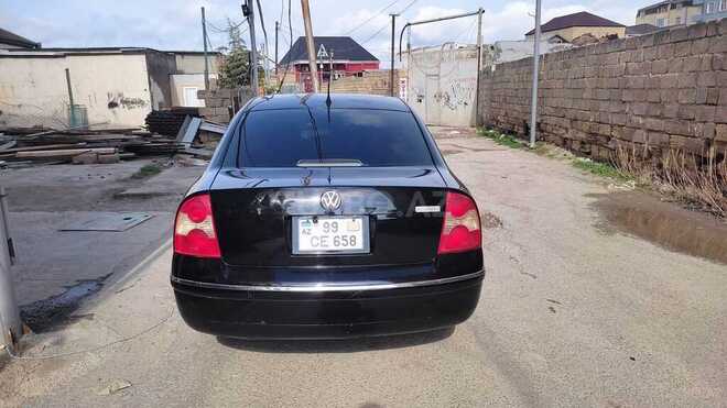 Volkswagen Passat 2004, 330,719 km - 1.8 l - Bakı
