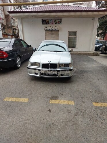 BMW 320 1997, 380,000 km - 2.0 l - Bakı