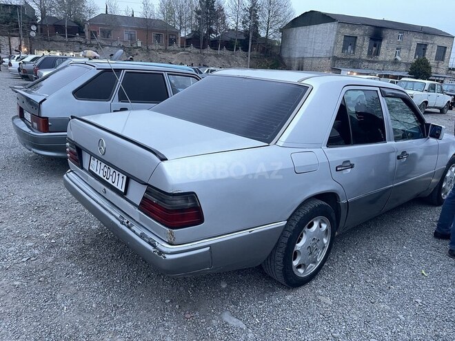 Mercedes E 200 d 1992, 411,932 km - 2.0 л - Tərtər