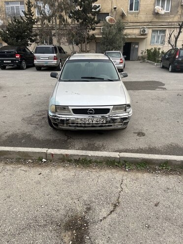 Opel Astra 1997, 315,670 km - 1.6 l - Bakı