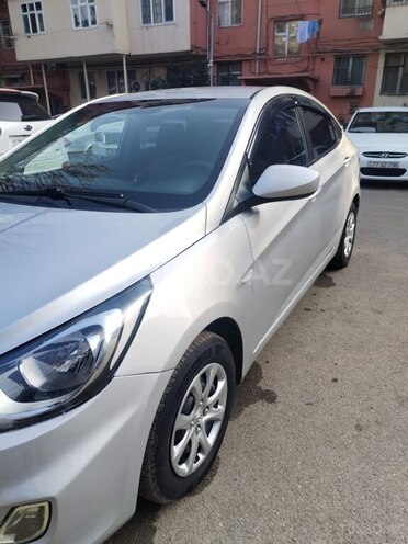Hyundai Accent 2014, 158,000 km - 1.4 l - Ordubad