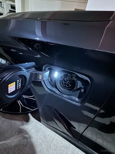 BMW 530e 2022, 10,000 km - 2.0 l - Bakı