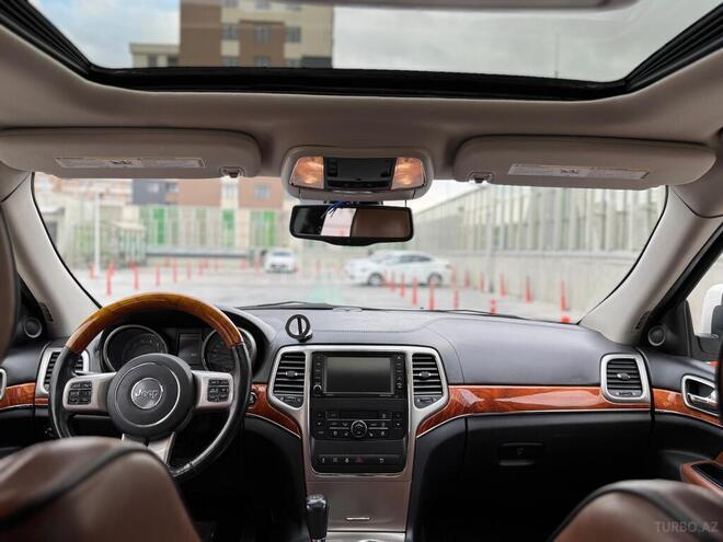 Jeep Grand Cherokee 2011, 325,000 km - 5.7 l - Bakı