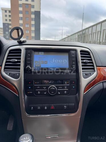 Jeep Grand Cherokee 2011, 325,000 km - 5.7 l - Bakı