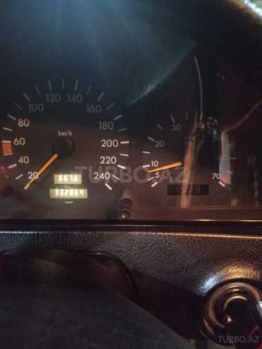 Mercedes C 220 1994, 268,000 km - 2.2 л - Bakı
