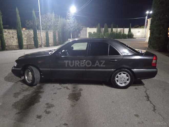 Mercedes C 220 1994, 268,000 km - 2.2 л - Bakı