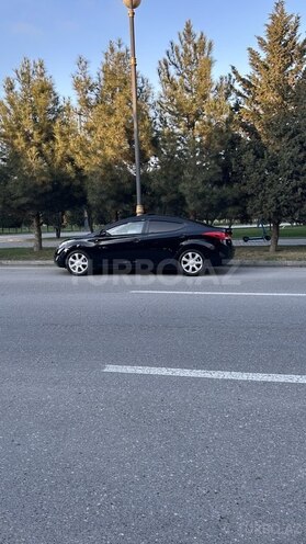 Hyundai Elantra 2011, 201,293 km - 1.8 l - Bakı
