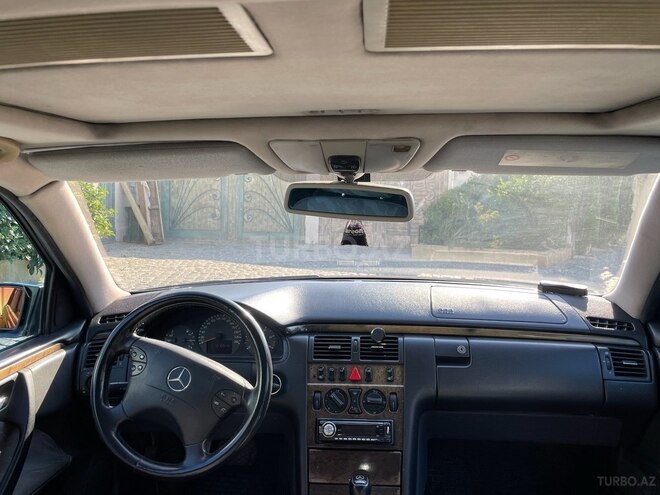 Mercedes E 270 2000, 500,000 km - 2.7 л - Bakı
