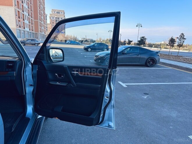 Mitsubishi Pajero 2007, 163,000 km - 3.0 l - Sumqayıt