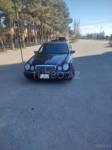 Mercedes E 320 1996, 298,000 km - 3.2 l - Bakı
