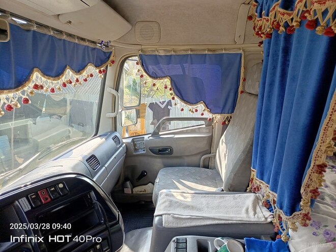 HOWO Sinotruk 2013, 256,670 km - 9.7 l - Lənkəran