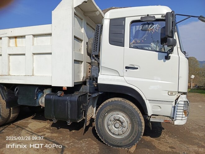 HOWO Sinotruk 2013, 256,670 km - 9.7 l - Lənkəran