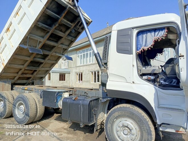 HOWO Sinotruk 2013, 256,670 km - 9.7 l - Lənkəran