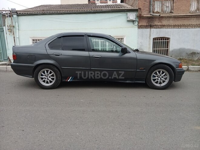 BMW 325 1991, 158,000 km - 2.5 l - Gəncə