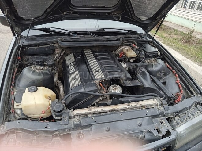 BMW 325 1991, 158,000 km - 2.5 l - Gəncə