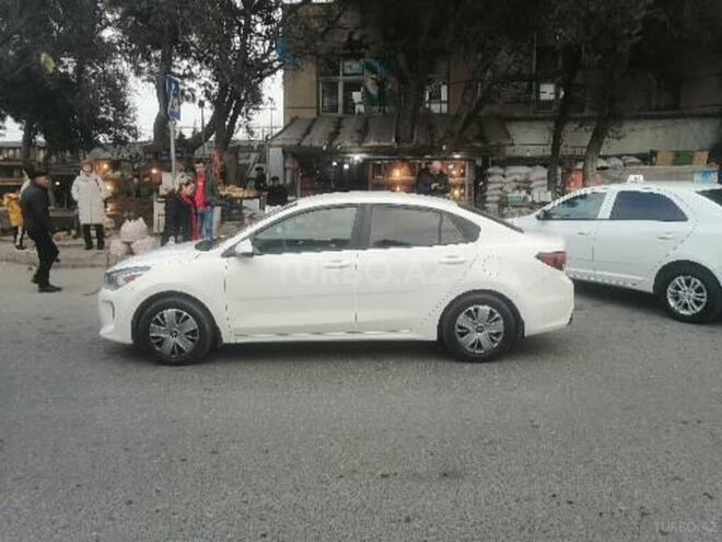 Kia Rio 2017, 198,000 km - 1.6 l - Bakı