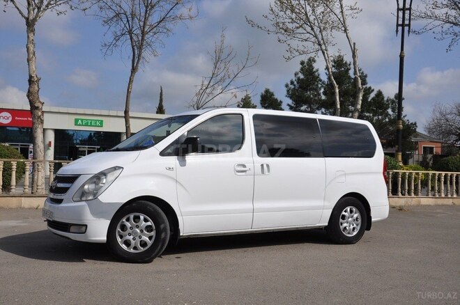 Hyundai H-1 2008, 429,430 km - 2.5 l - Saatlı