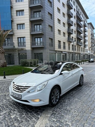 Hyundai Sonata 2010, 326,000 km - 2.4 l - Bakı
