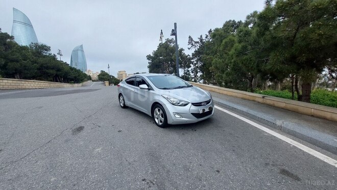 Hyundai Elantra 2011, 123,000 km - 1.8 l - Bakı