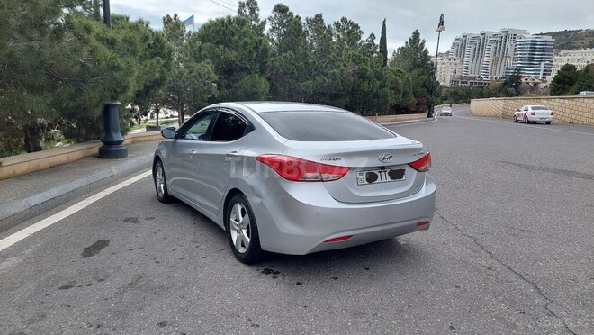 Hyundai Elantra 2011, 123,000 km - 1.8 l - Bakı