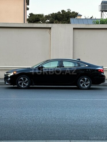 Honda Insight-7