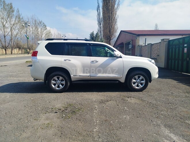 Toyota Land Cruiser Prado 2013, 51,530 km - 2.7 l - Qəbələ