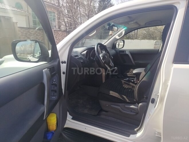 Toyota Land Cruiser Prado 2013, 51,530 km - 2.7 l - Qəbələ