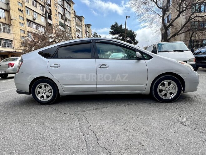 Toyota Prius 2005, 299,000 km - 1.5 л - Bakı