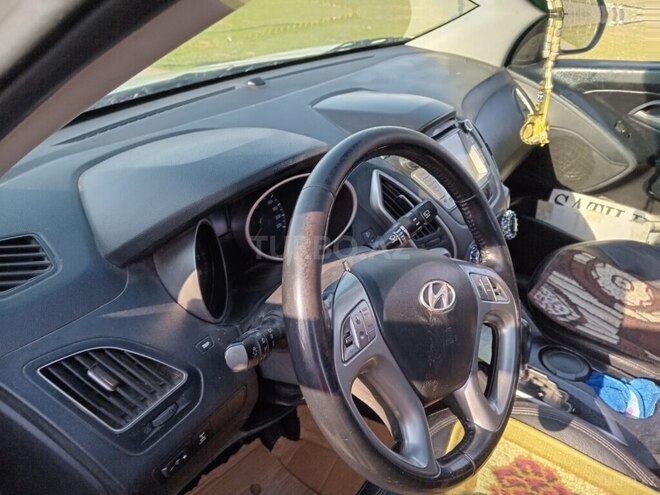 Hyundai ix35 2012, 135,000 km - 2.0 l - Şəki