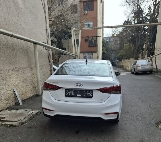 Hyundai Accent 2020, 147,000 km - 1.6 l - Bakı