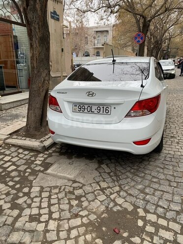 Hyundai Accent 2012, 289,682 km - 1.6 l - Bakı