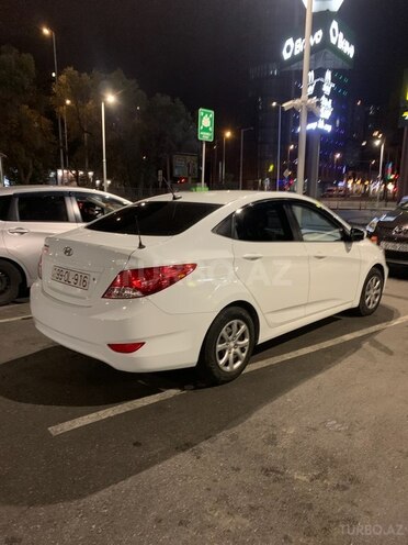 Hyundai Accent 2012, 289,682 km - 1.6 l - Bakı