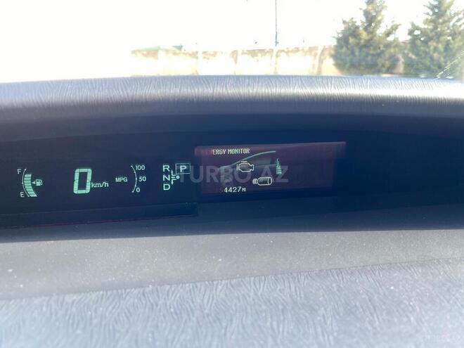 Toyota Prius 2015, 249,448 km - 1.8 л - Bakı