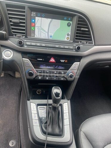 Hyundai Elantra 2017, 95,000 km - 1.6 l - Bakı