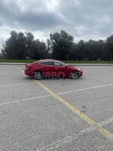 Hyundai Elantra 2017, 95,000 km - 1.6 l - Bakı