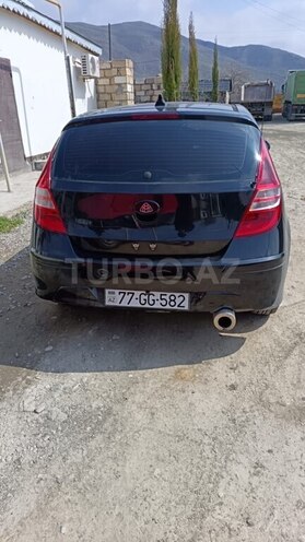 Hyundai i30 2010, 260,722 km - 1.4 л - İsmayıllı