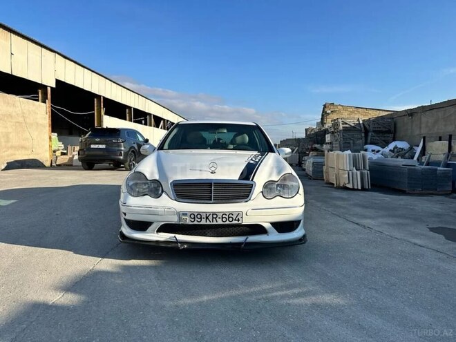 Mercedes C 230 2005, 256,000 km - 2.5 л - Bakı