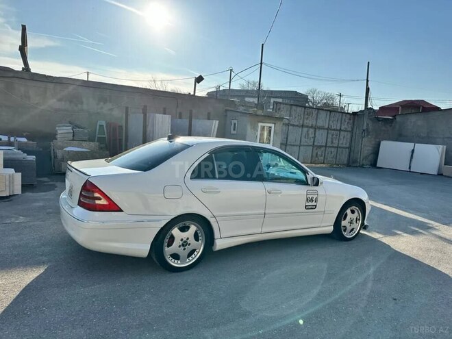 Mercedes C 230 2005, 256,000 km - 2.5 л - Bakı