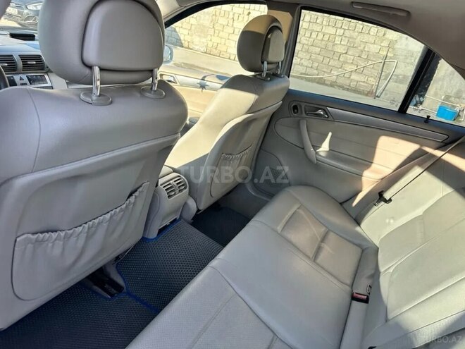 Mercedes C 230 2005, 256,000 km - 2.5 л - Bakı