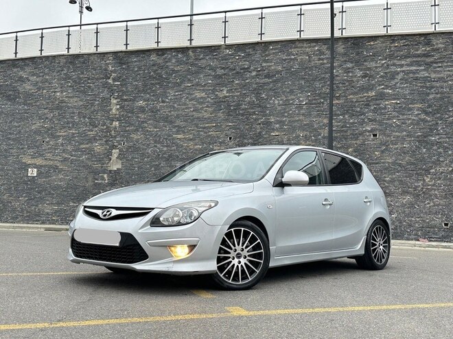 Hyundai i30 2010, 285,000 km - 1.6 l - Bakı