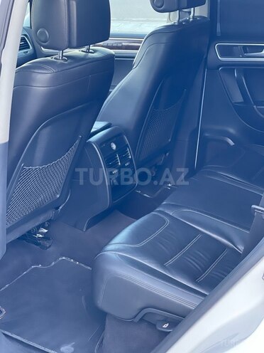 Volkswagen Touareg 2013, 185,000 km - 3.6 l - Bakı