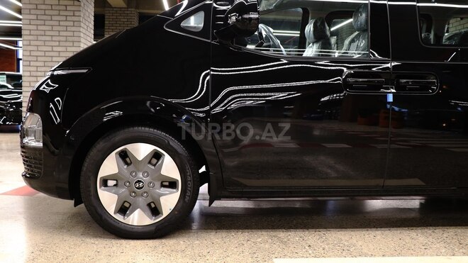Hyundai Staria 2024, 0 km - 2.2 l - Bakı
