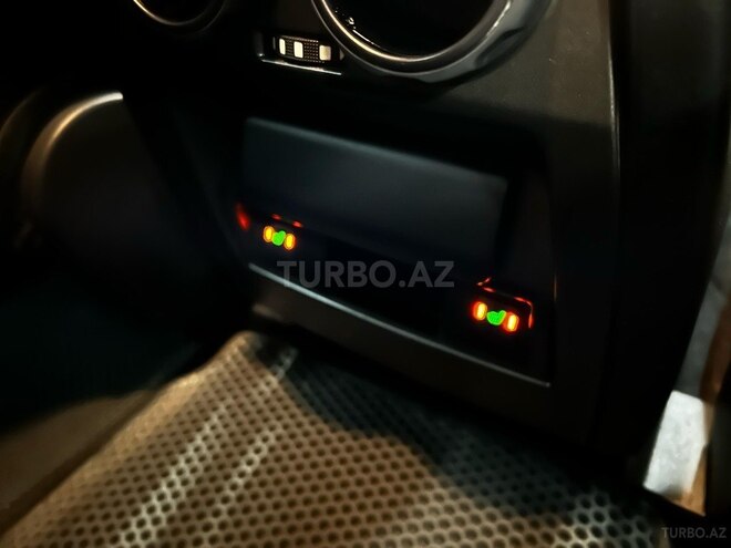 Land Rover Discovery 2010, 290,000 km - 3.0 л - Bakı