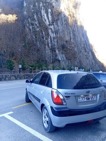 Kia Rio 2009, 288,051 km - 1.5 л - Bakı