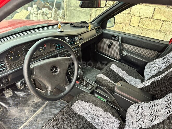 Mercedes E 200 1992, 376,000 km - 2.0 l - Bakı