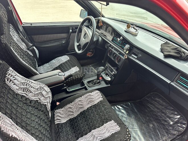 Mercedes E 200 1992, 376,000 km - 2.0 l - Bakı
